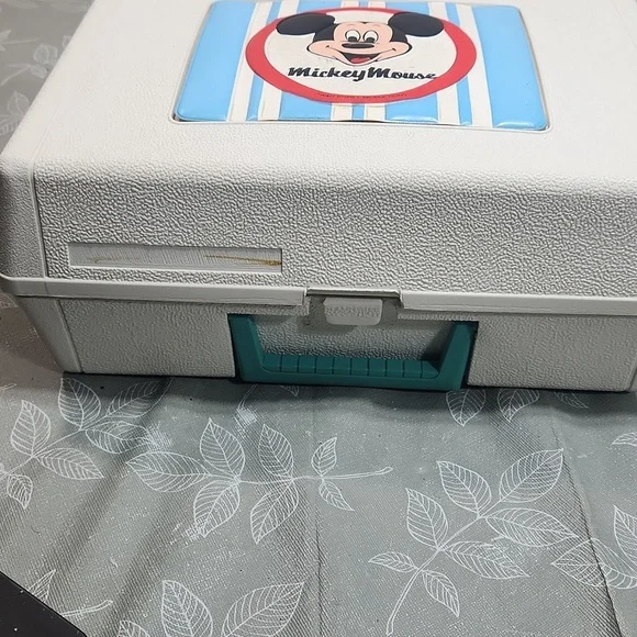 Mickey Mouse Record Player - Picture 7 of 8